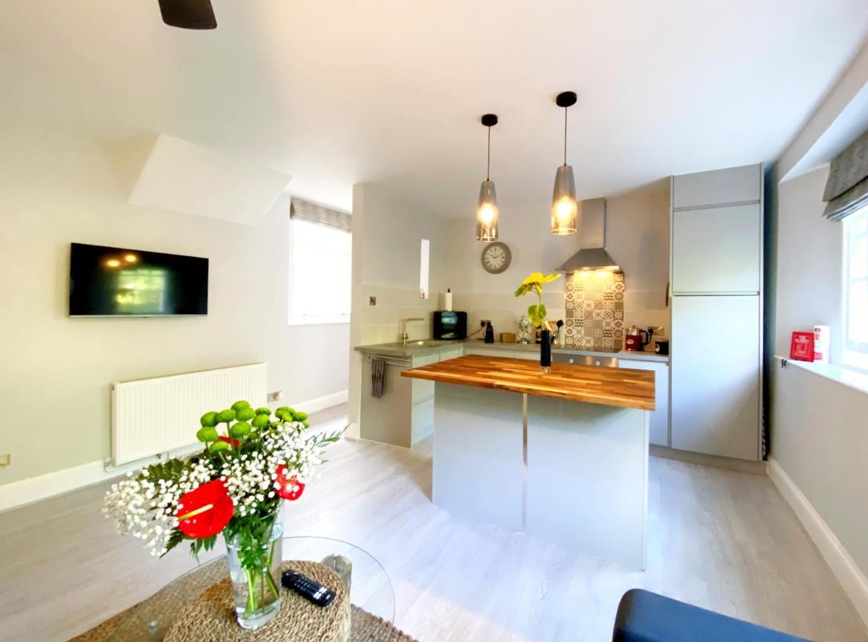 Meadfoot Bay Apartment At Hesketh Crescent Торкі Екстер'єр фото